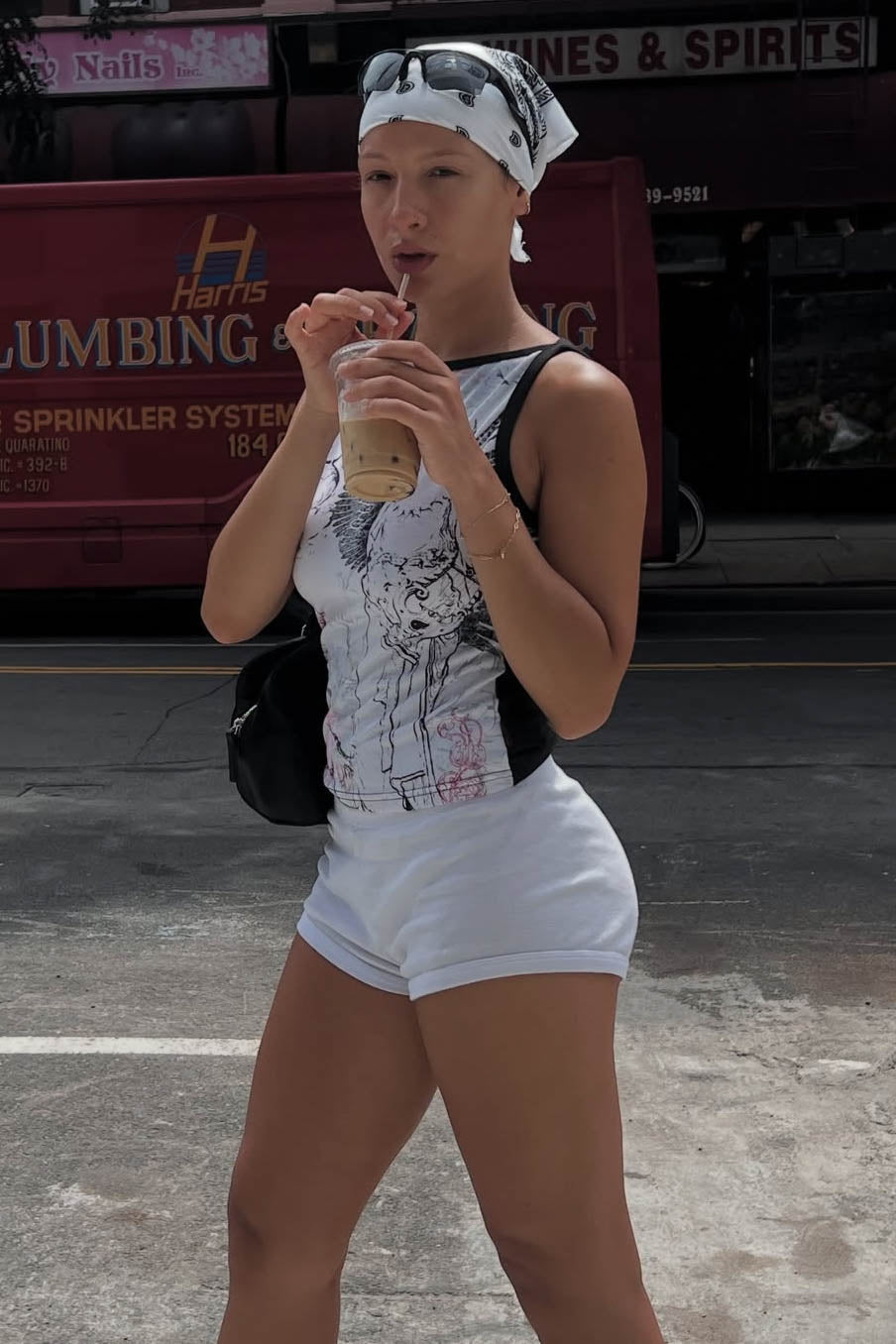 SUMAQ Short